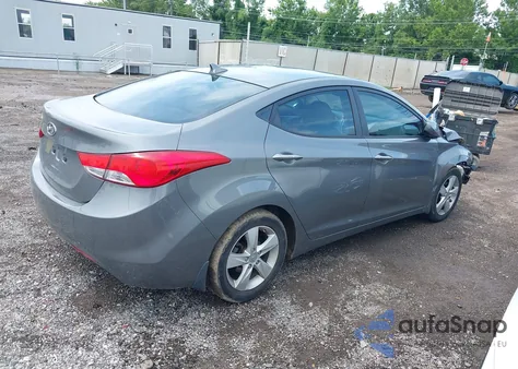 2013 Hyundai Elantra Gls z USA, uszkodzony, nr VIN 5NPDH4AE6DH243252